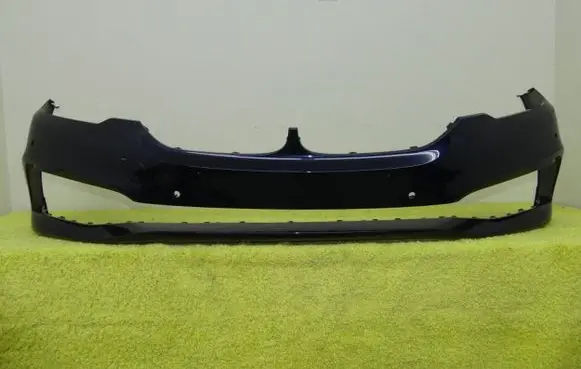 BMW 5 G30 G31 Front bumper 7385336 51117385336