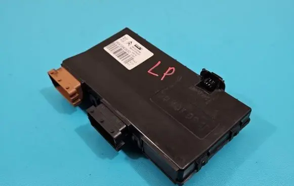Peugeot 407 Central body control module 9645840680 IMPRK1422038