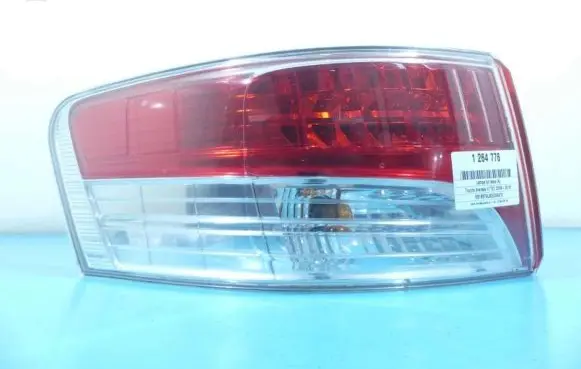 Toyota Avensis T270 Rear/tail lights IMPRK1264776