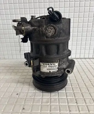 Volvo V60 Air conditioning (A/C) compressor (pump) 31332528 019128074B