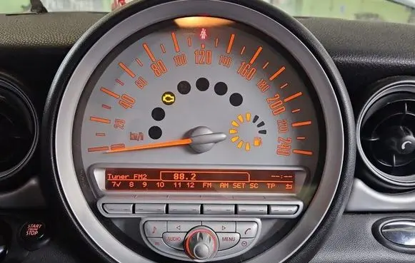 Mini One - Cooper R57 Speedometer (instrument cluster) 9136195 IMPRK1550106