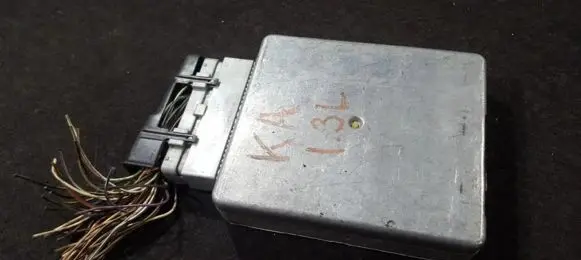 Ford Ka Engine control unit/module xs5f12a650fa xs5f-12a650-fa