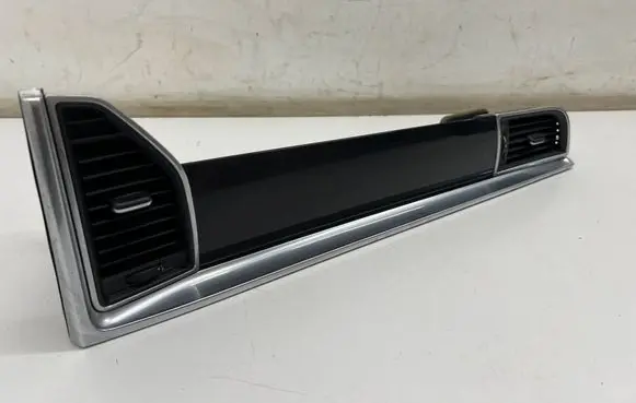 Porsche Macan (95B) Dash center air vent grill 95B819201D