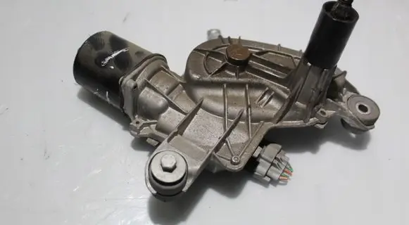 Citroen C4 II Wiper motor 9687621780
