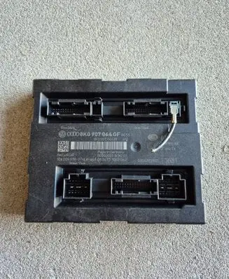 Audi A4 S4 B8 8K Comfort/convenience module 8K0907064GF 8K0907064FF 5DK00991907