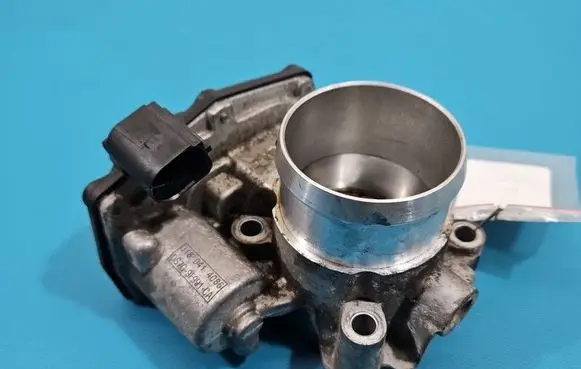 Ford Kuga II Throttle body valve DS7G-9F991-CA IMPRK1518974