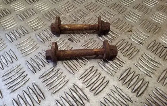 Ford Galaxy Rear suspension camber bolt 