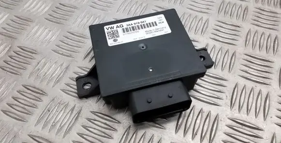 Volkswagen Sharan Power management control unit 3AA919041