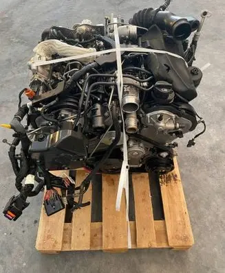 Jeep Cherokee Engine swap VM44D
