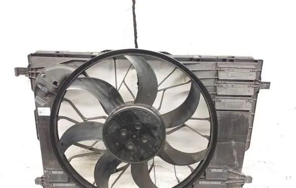 Mercedes-Benz CLA C118 X118 Electric radiator cooling fan A2479067906 17062024 0006289284