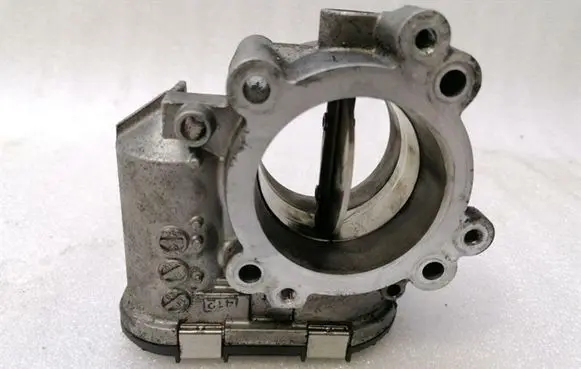 Mercedes-Benz CLS C219 Throttle valve A6420900070