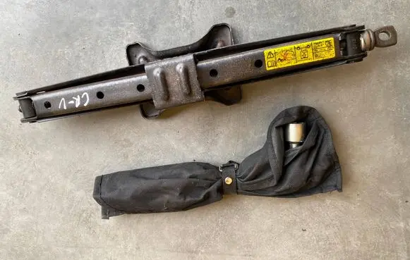 Honda CR-V Lift Jack