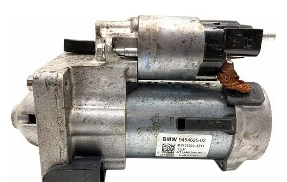 BMW 1 F70 Starter motor 9454625