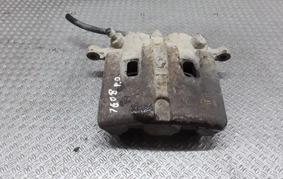 Nissan X-Trail T30 Front brake caliper
