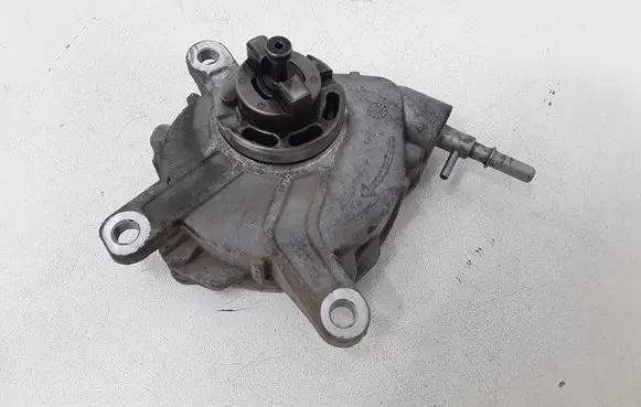 Toyota Avensis T250 Vacuum pump