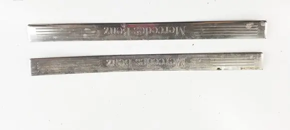 Mercedes-Benz E W212 Front sill trim cover 2126860936