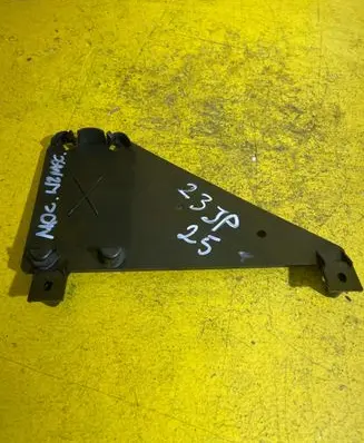 Audi A6 S6 C6 4F Other engine bay part 4F003549