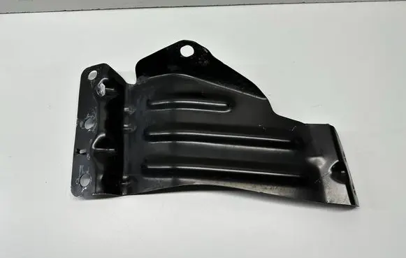 Ford Mustang VI Other body part FR3B63101E02AC
