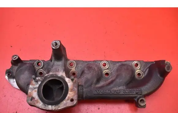 Volvo XC90 Exhaust manifold 30637921