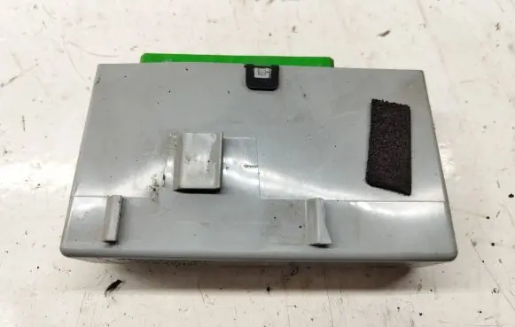 Volvo S40, V40 Alarm control unit/module 30889926