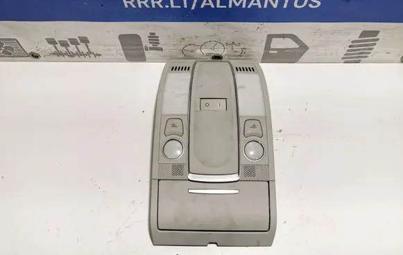 Audi A6 S6 C6 4F Front seat light 4F0947135BQ