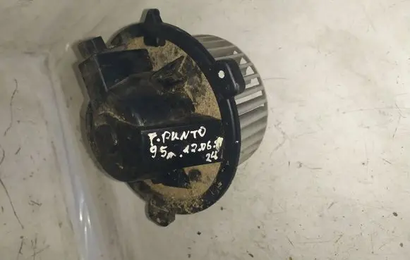 Fiat Punto (176) Heater fan/blower