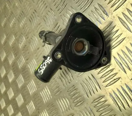 Toyota C-HR I Thermostat 82FBX