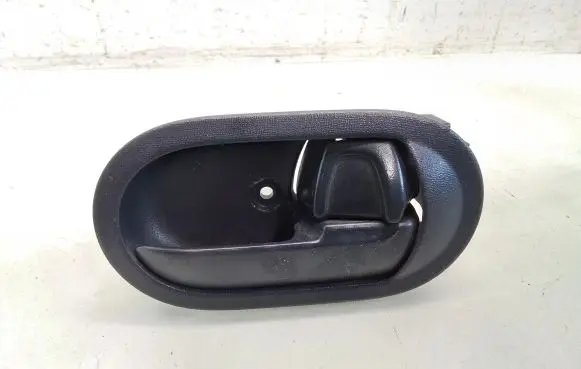 Mitsubishi Colt Front door interior handle