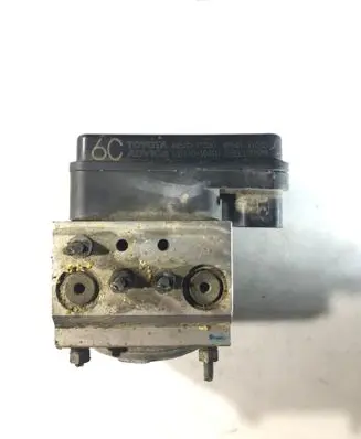 Toyota Hilux (AN10, AN20, AN30) ABS Pump 4451071030 13511019490 8954171030