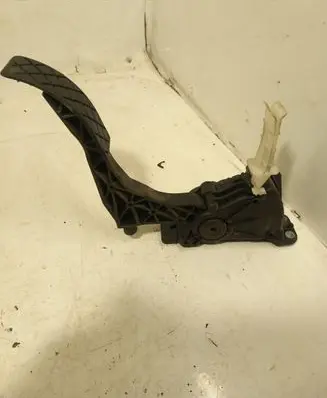Volkswagen Golf IV Accelerator throttle pedal 6Q1721503L 6PV00849531