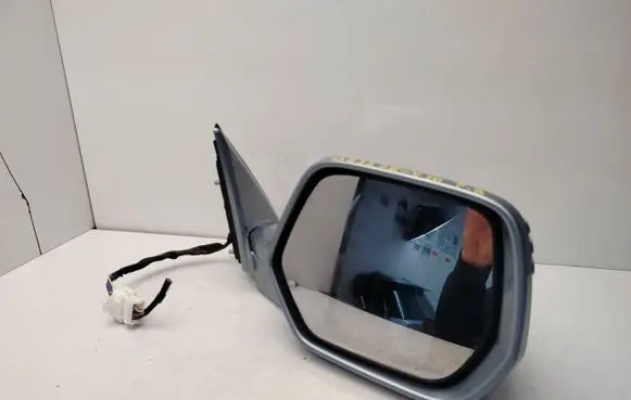 Honda CR-V Front door electric wing mirror 42R23