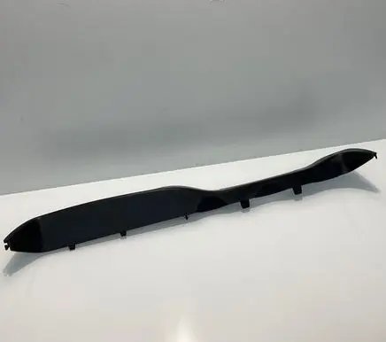 Mercedes-Benz C W204 Radio/GPS head unit trim A2046890839 2046890839