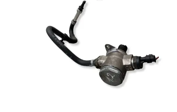 Volkswagen Golf VI Fuel injection high pressure pump 03C127026D