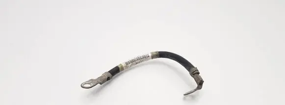 Mercedes-Benz ML W163 Positive cable (battery) A1635400441