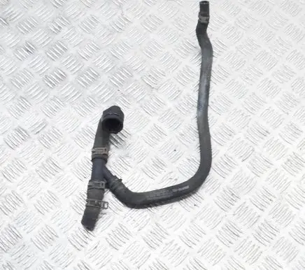 Mercedes-Benz GLS X166 Engine coolant pipe/hose A1665001377