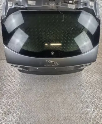 Tailgate/trunk/boot lid