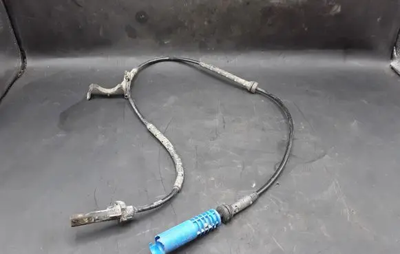 BMW 5 E60 E61 ABS rear brake sensor 0265007851 34526771701