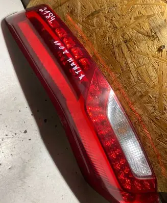 Nissan X-Trail T31 Rear/tail lights
