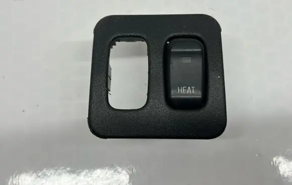 Mitsubishi L200 Windscreen/window heater switch MR402645