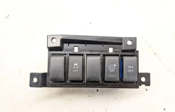 Infiniti QX50 (J50) Traction control (ASR) switch 0709K 00911X 00907H