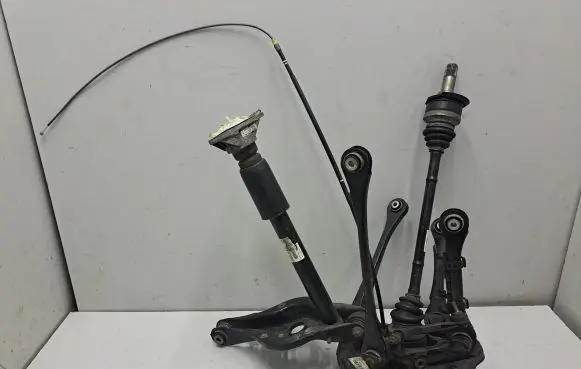 BMW 4 F32 F33 Rear suspension assembly kit set 6797508 6884694