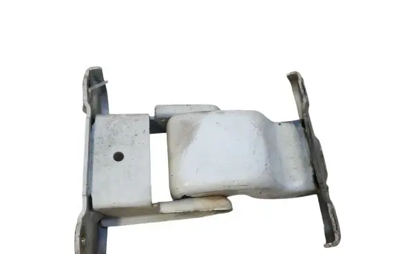 Opel Vivaro Loading door lower hinge 312304 66379
