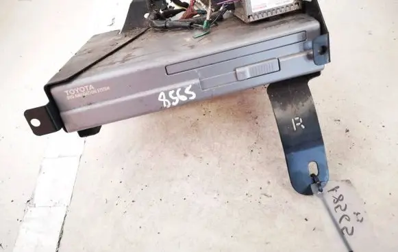 Navigation unit CD/DVD player