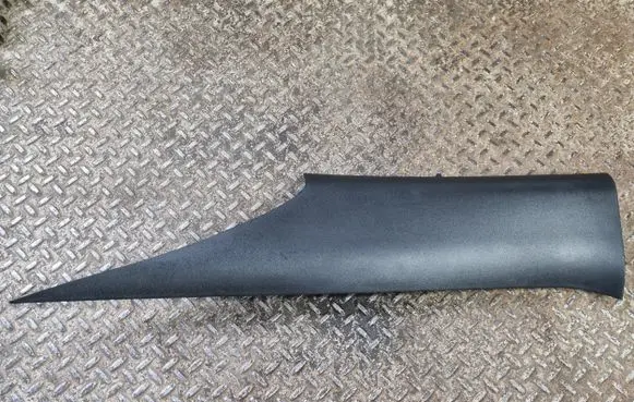 Ford Mustang VI (C) pillar trim JR3B6331010ABW
