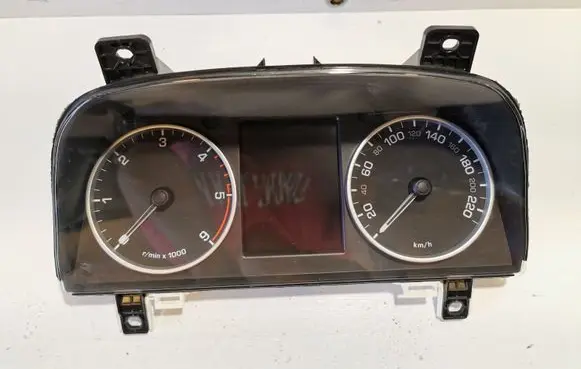 Land Rover Range Rover Sport L320 Speedometer (instrument cluster) AH2210849EG