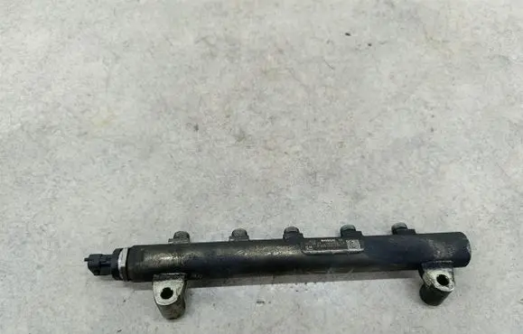 Chevrolet Epica Fuel main line pipe 0445214174