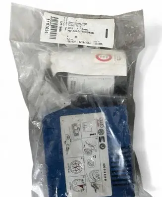 Audi A6 S6 C5 4B Tire air pump compressor 8D0012615BCZ