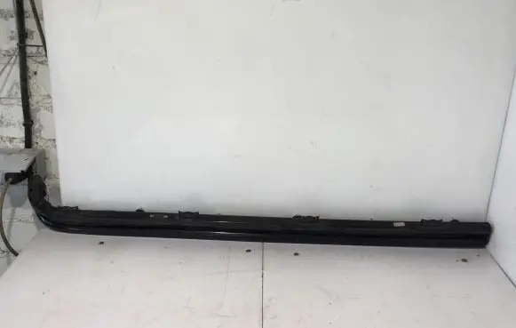 Ford Transit Custom Sliding door bottom rail 