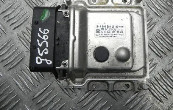 Mercedes-Benz E W212 Other control units/modules A0009001908