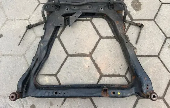 Nissan X-Trail T32 Front axle beam X-TRAIL